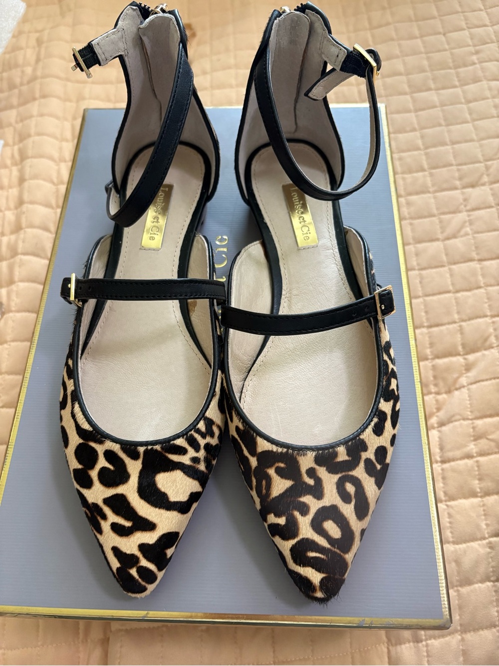 Louise et Cie Leopard-Print Pointed Toe Ankle-Strap Flats - Black & Tan